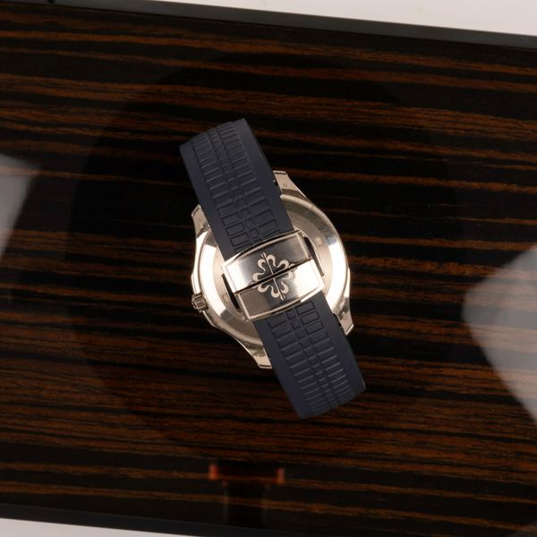 Patek Philippe Aquanaut 5168G-001